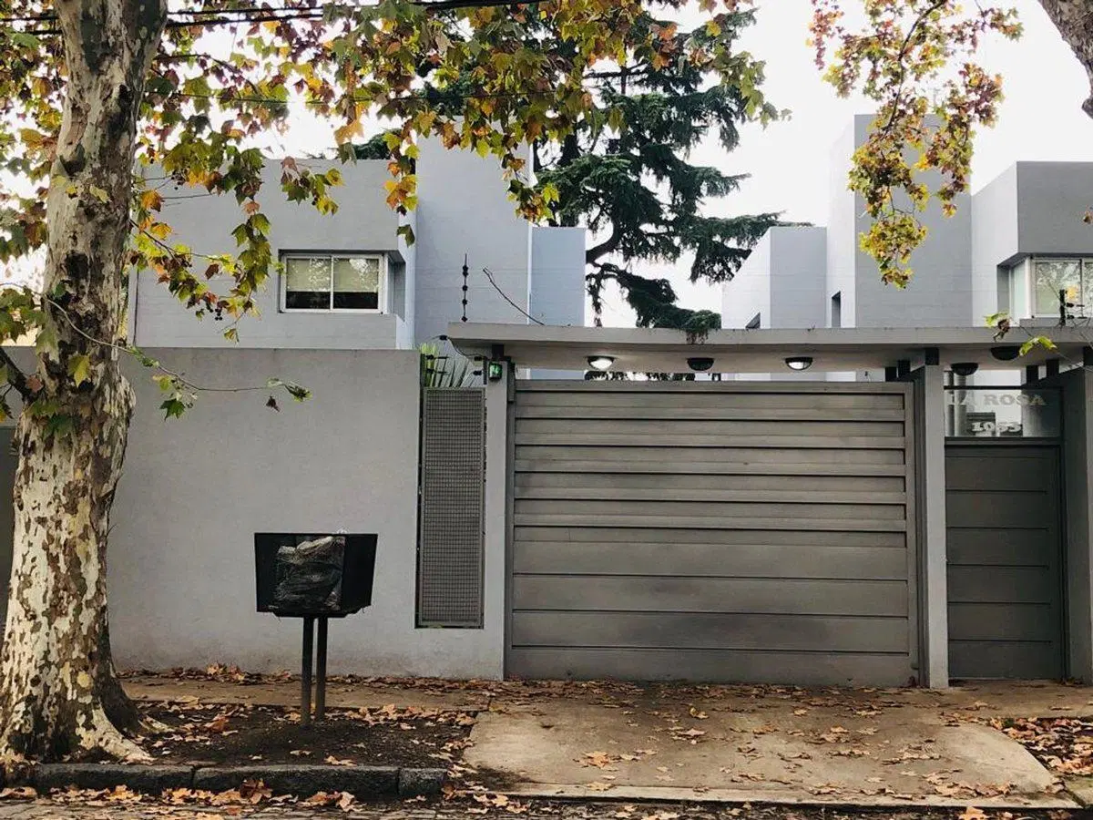 Venta duplex c/jardin privado Adrogue 4
