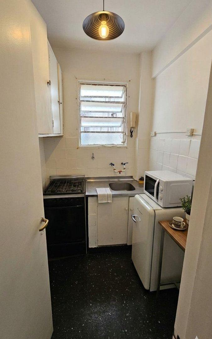 VENTA DEPARTAMENTO 2 AMBIENTES MUY BAJAS EXPENSAS