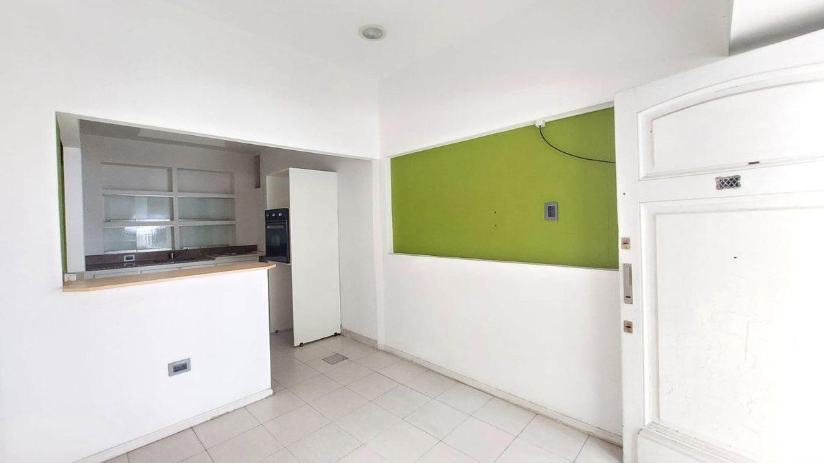 Foto de VENTA PH 2 AMBIENTES EN LINIERS, imagen 2