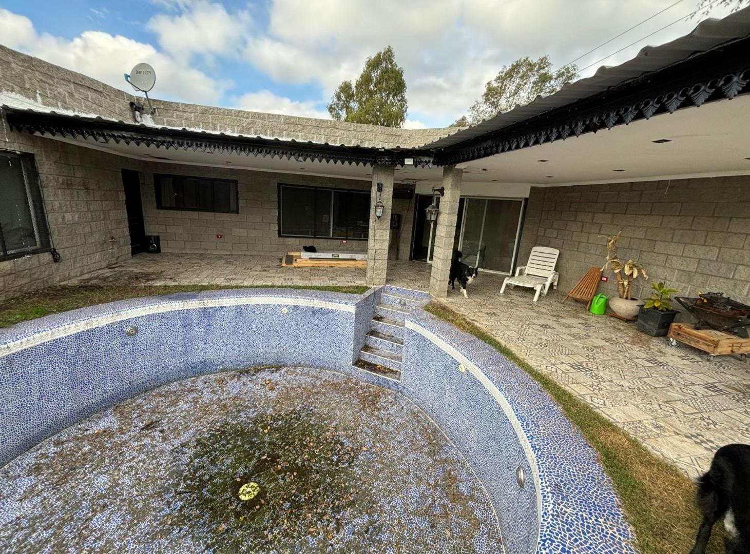 Foto de VENTA CASA MODERNA 3/4 AMB + 2 COCHERAS + PILETA, imagen 2