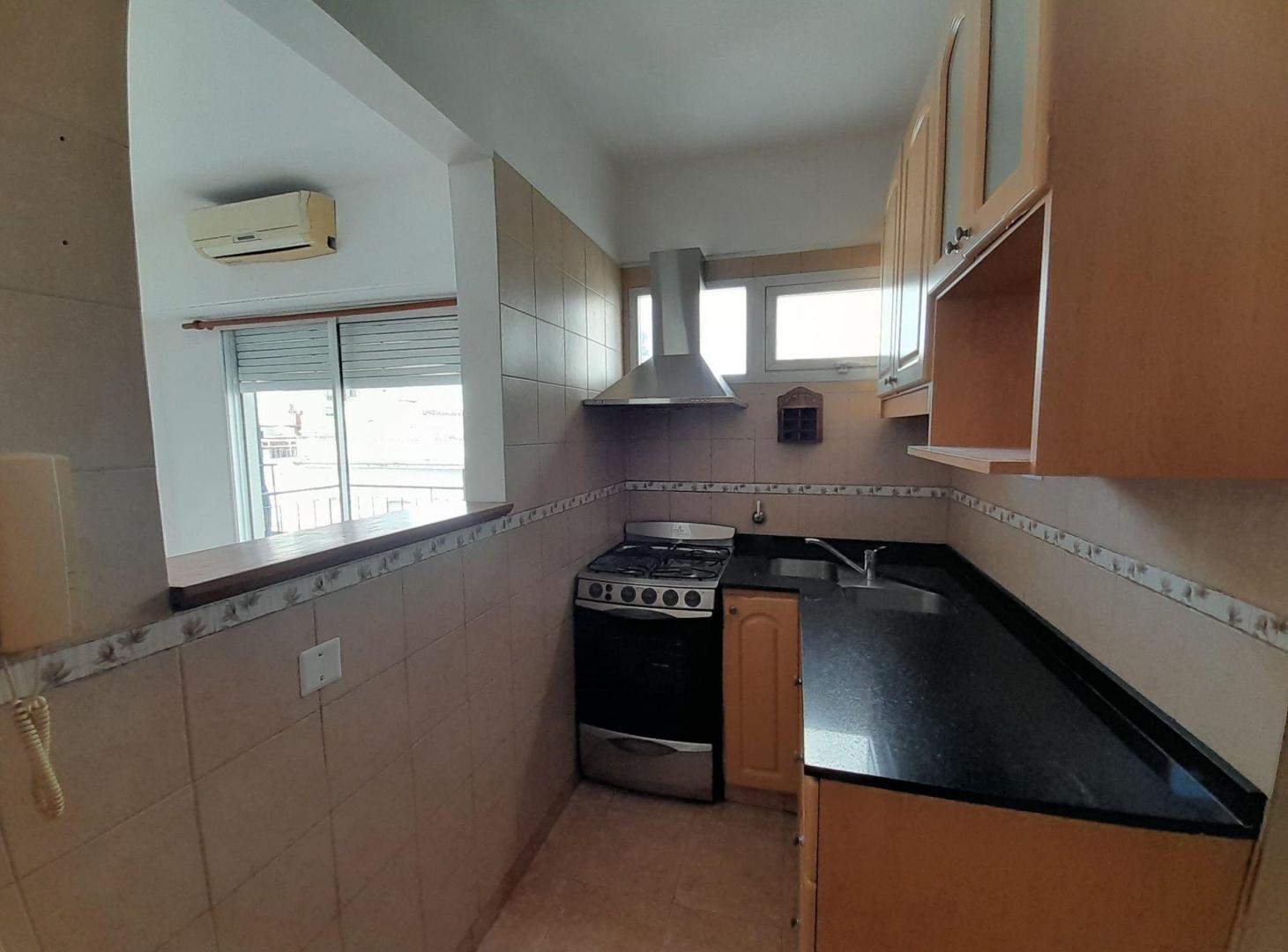 Foto de Venta Depto. 3 Ambientes C/Balcón frente Almagro, imagen 4
