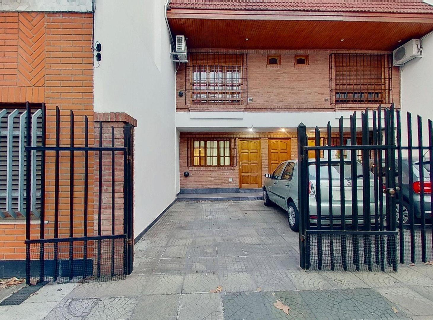 Foto de Venta PH 3 amb/patio y cochera Villa Urquiza, imagen 1