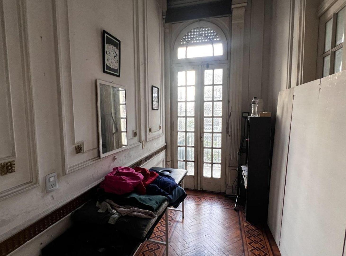 Foto de Venta Ph 6 amb. con patio y terraza en Almagro, imagen 3