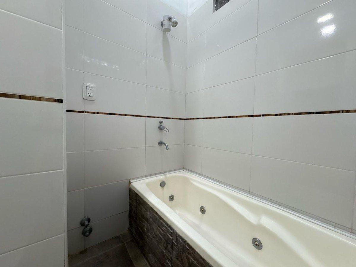 Foto de Venta PH tipo casa 4 amb-Luis Guillon, imagen 3