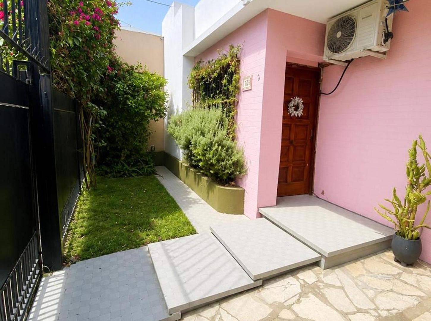 Foto de CASA EN VENTA-3AMBIENTES-LOMAS DE ZAMORA, imagen 2