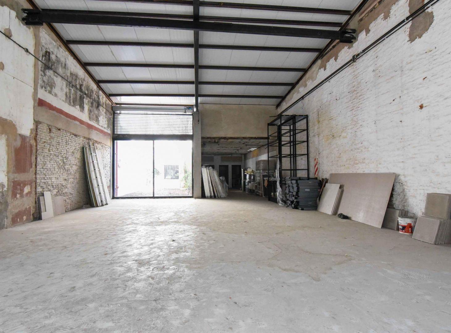 Foto de ALQUILER LOCAL COMERCIAL CON PATIO EN VILLA CRESPO, imagen 3