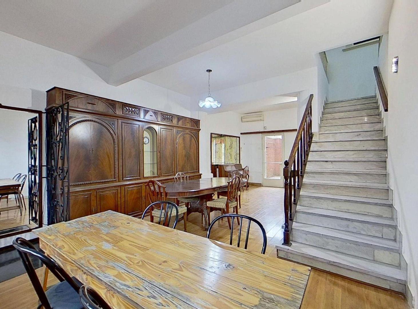 Foto de Venta PH 6 ambientes en Villa Devoto, imagen 1