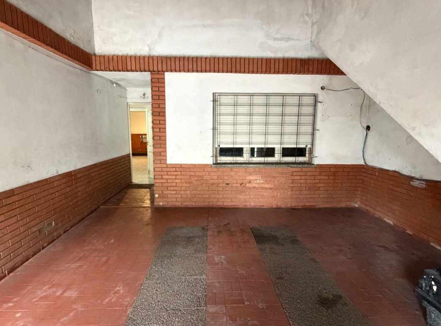 Foto de Venta PH 3 amb. con cochera y patio en Caseros, imagen 1