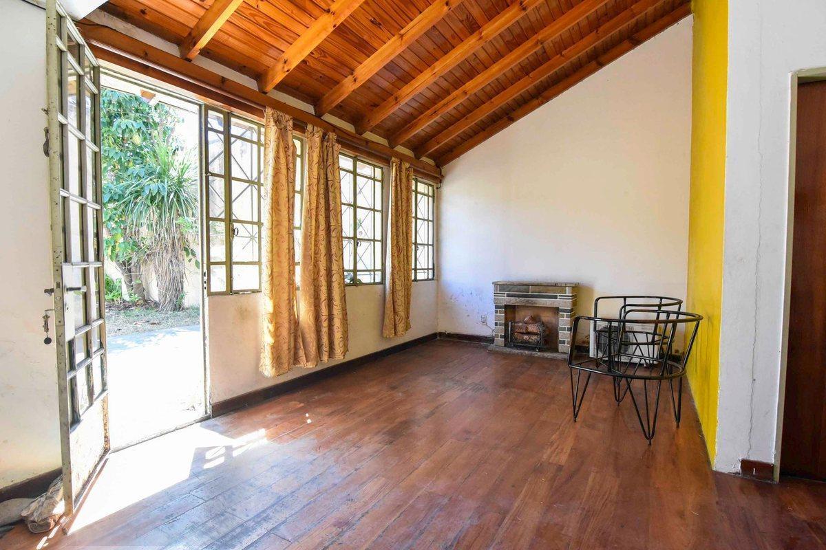 Foto de VENTA CASA EN LOTE PROPIO 400M2 TOTALES EN POMPEYA, imagen 2