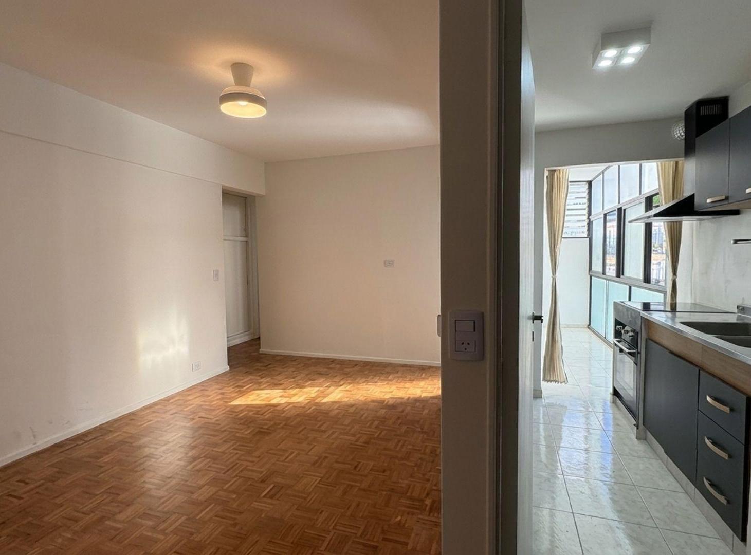 Foto de VENTA DPTO REFACC. NUEVO 2 AMB BALCON | RETIRO, imagen 2