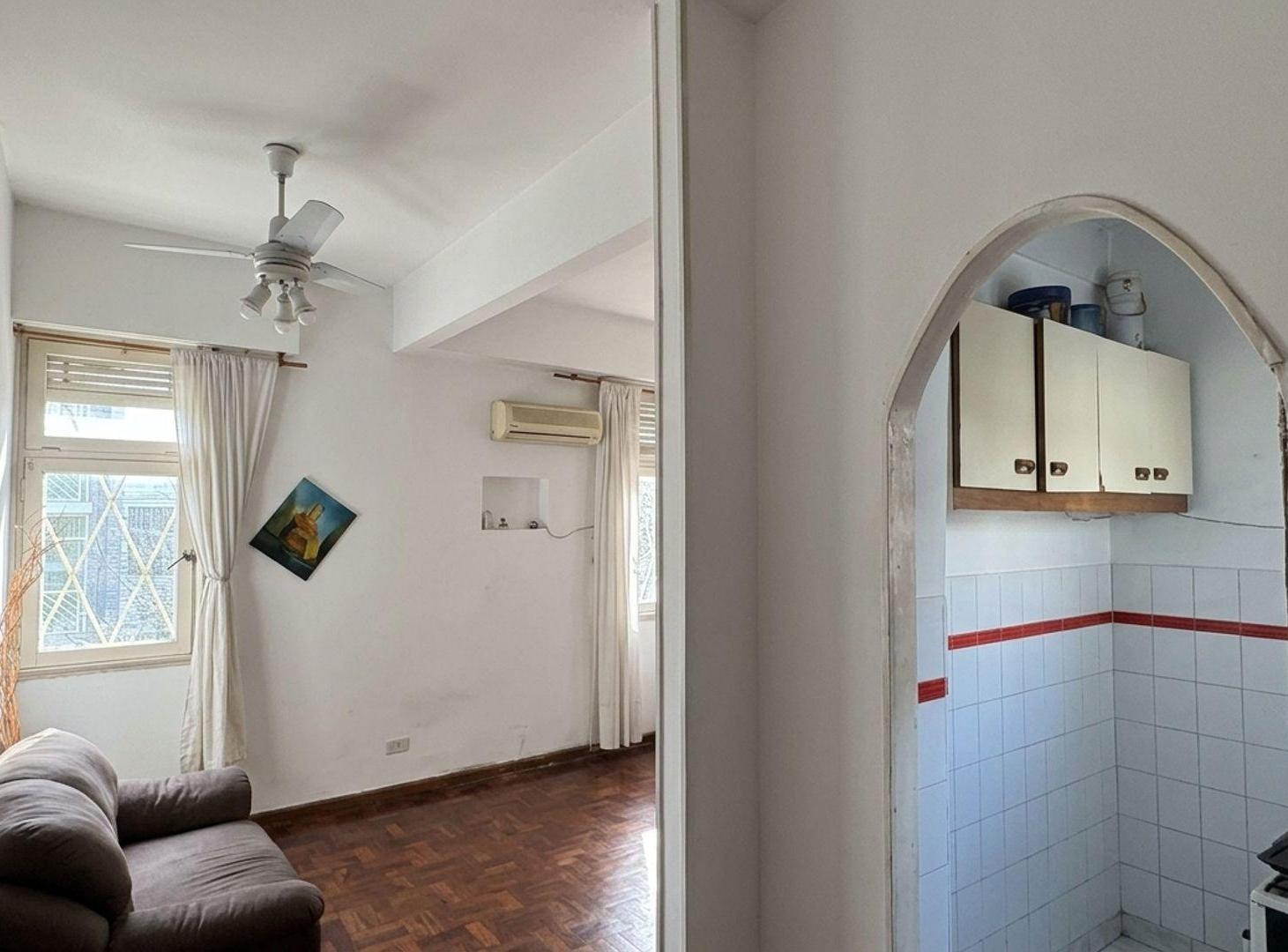 Foto de VENTA DPTO MONOAMB CON BALCÓN FRANCÉS | V. CRESPO, imagen 1