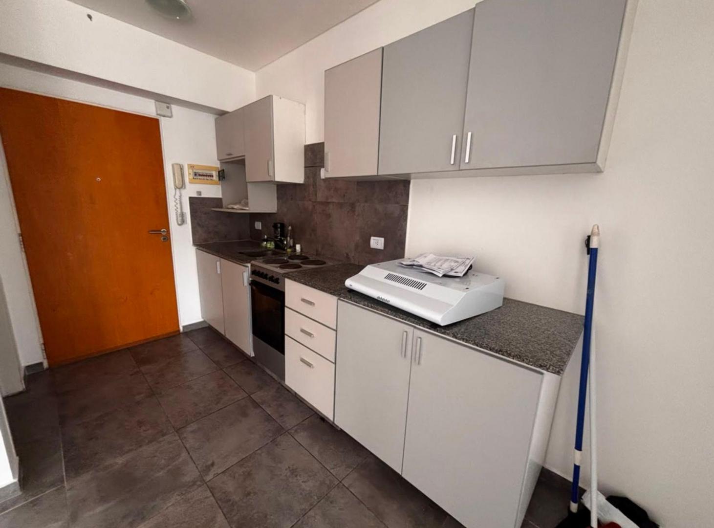 Foto de Venta Dep 2 ambientes con balcón – Almagro, imagen 3