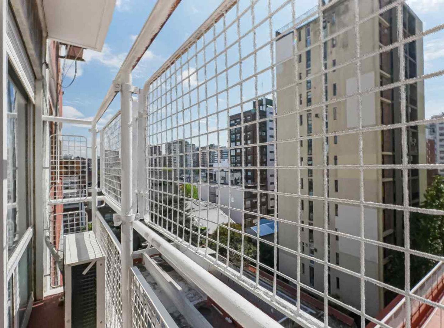 Foto de Venta Departamento 5 amb con Cochera, Martínez, imagen 2