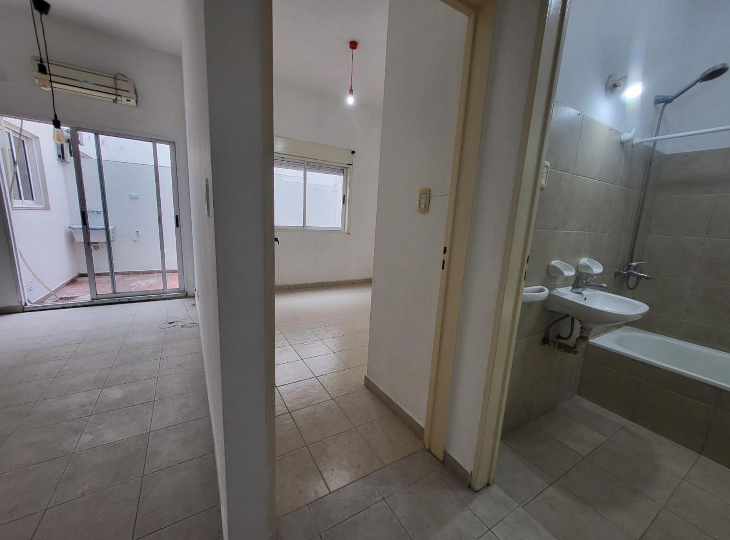 Foto de Venta PH 2 Amb. con Patio en Villa Santa Rita, imagen 4