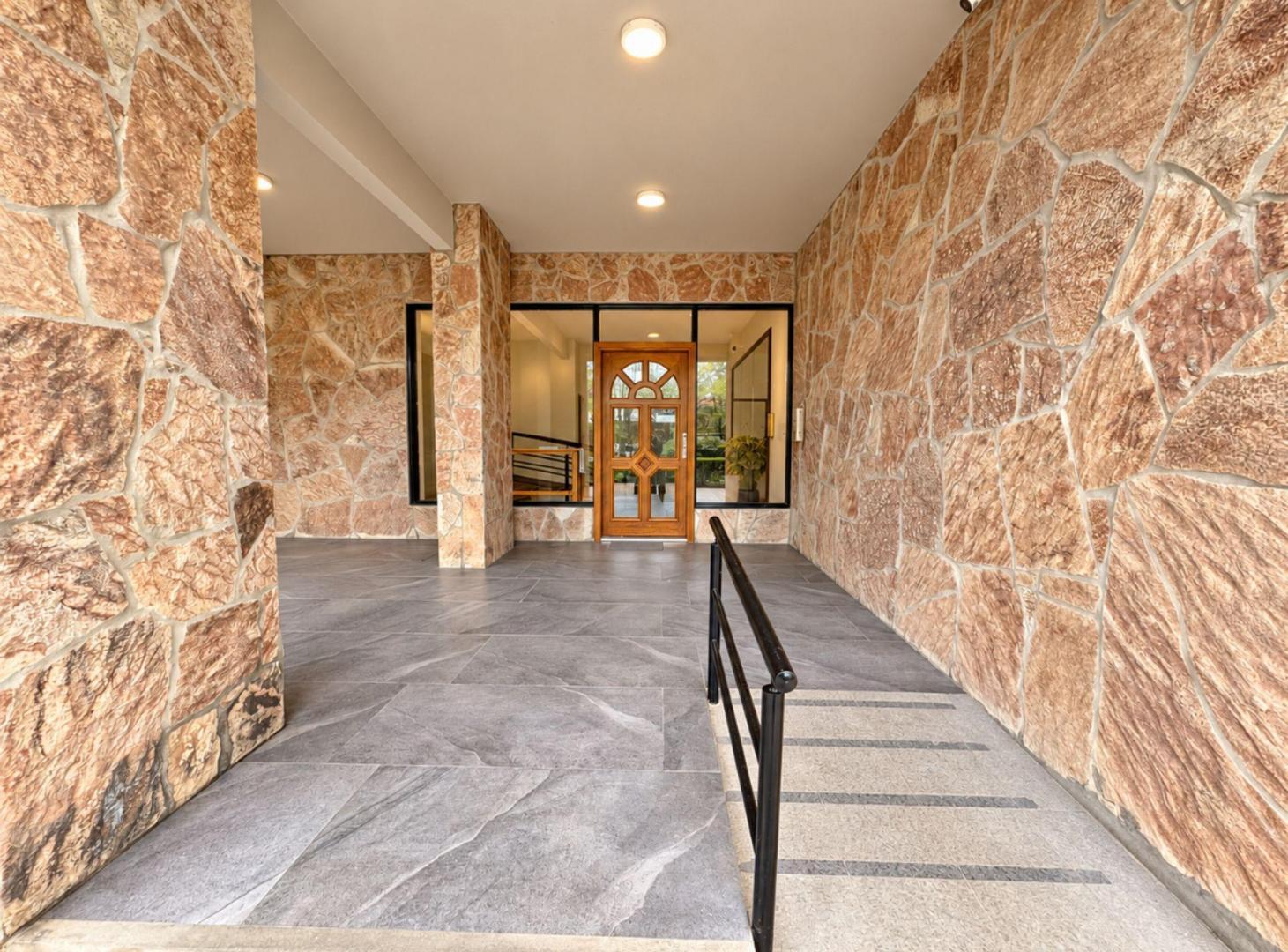 Foto de ALQUILER DPTO 2 AMB RECICLADO A NUEVO VILLA RAFFO, imagen 4