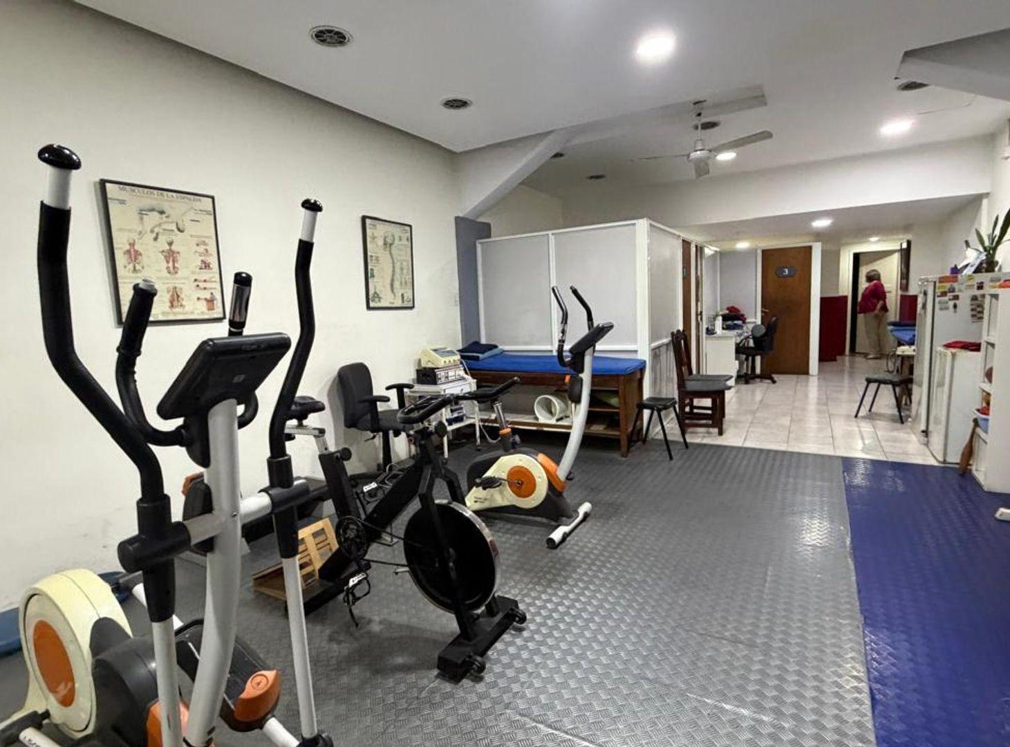 Foto de Venta Local / oficina con terraza en San Isidro, imagen 3