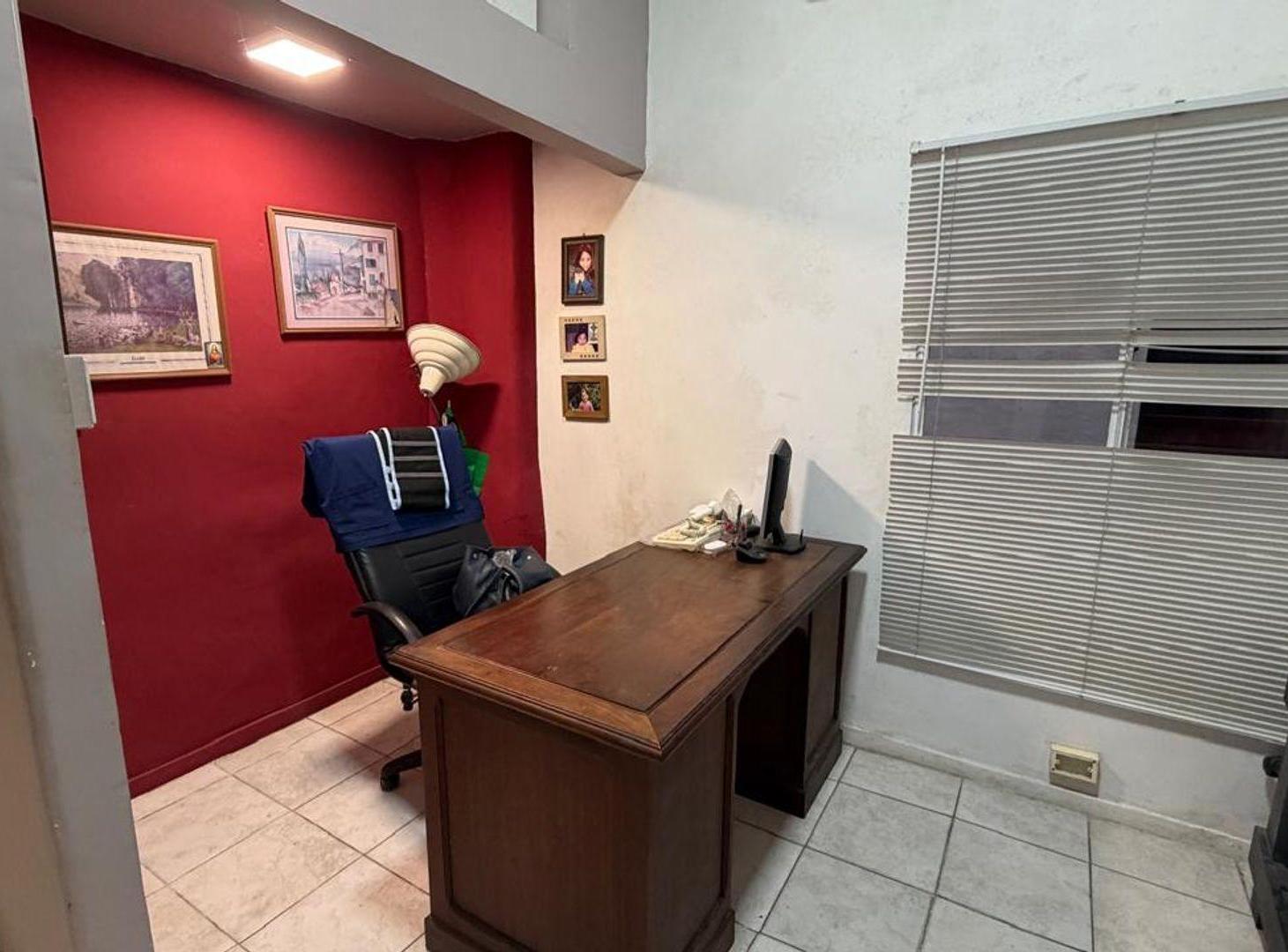 Foto de Venta Local / oficina con terraza en San Isidro, imagen 1