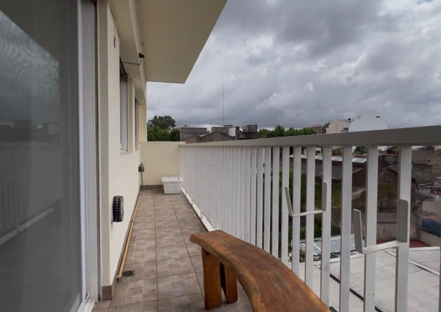Foto de VENTA DEPTO 4 AMB C/BALCON EN PARQUE PATRICIOS, imagen 5