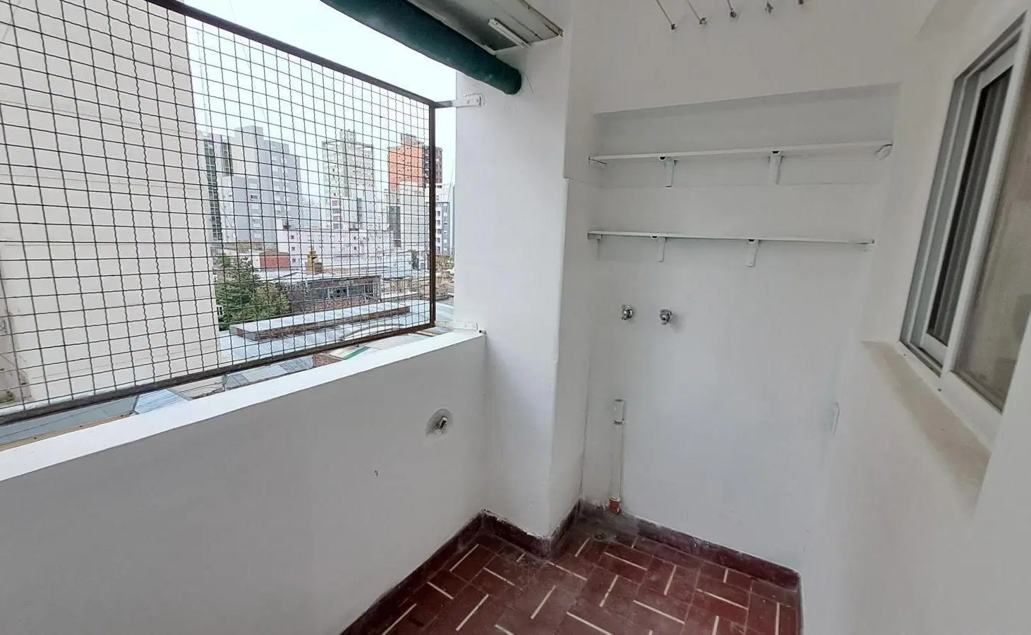 Alquiler Departamento 2 Dormitorios - Estomba 381, Pleno Centro 5