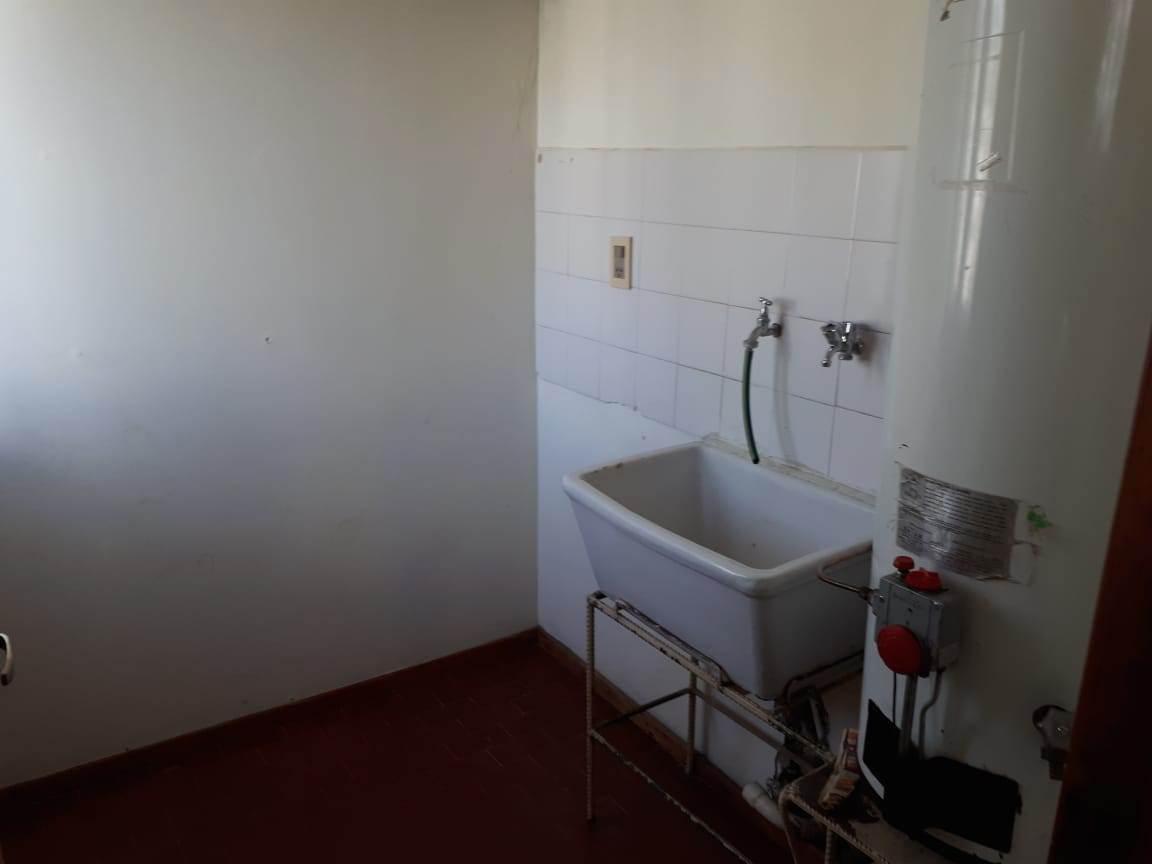 Departamento Calle La Paz Al 700 4