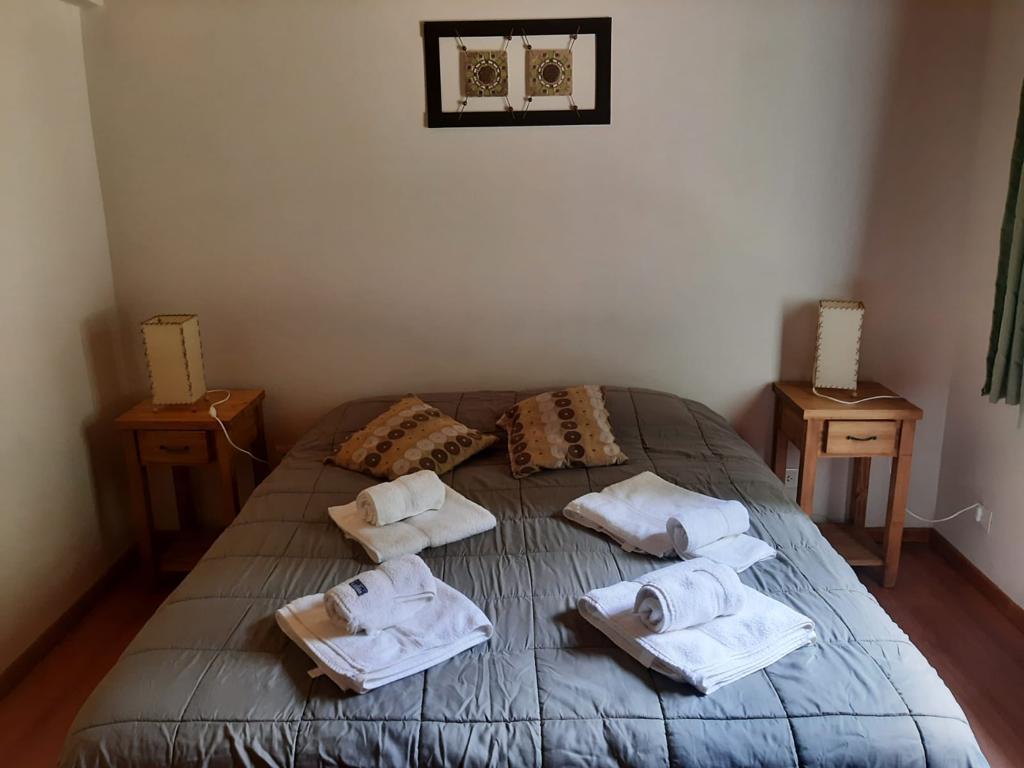 Complejo de Cabañas con Vista Al Lago Gutierrez Bariloche Excelente Inversión 4