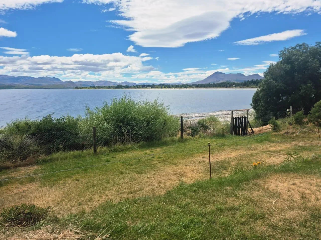 Venta - Lote / Casa con Costa al lago - Las chacras Ruta 40 5