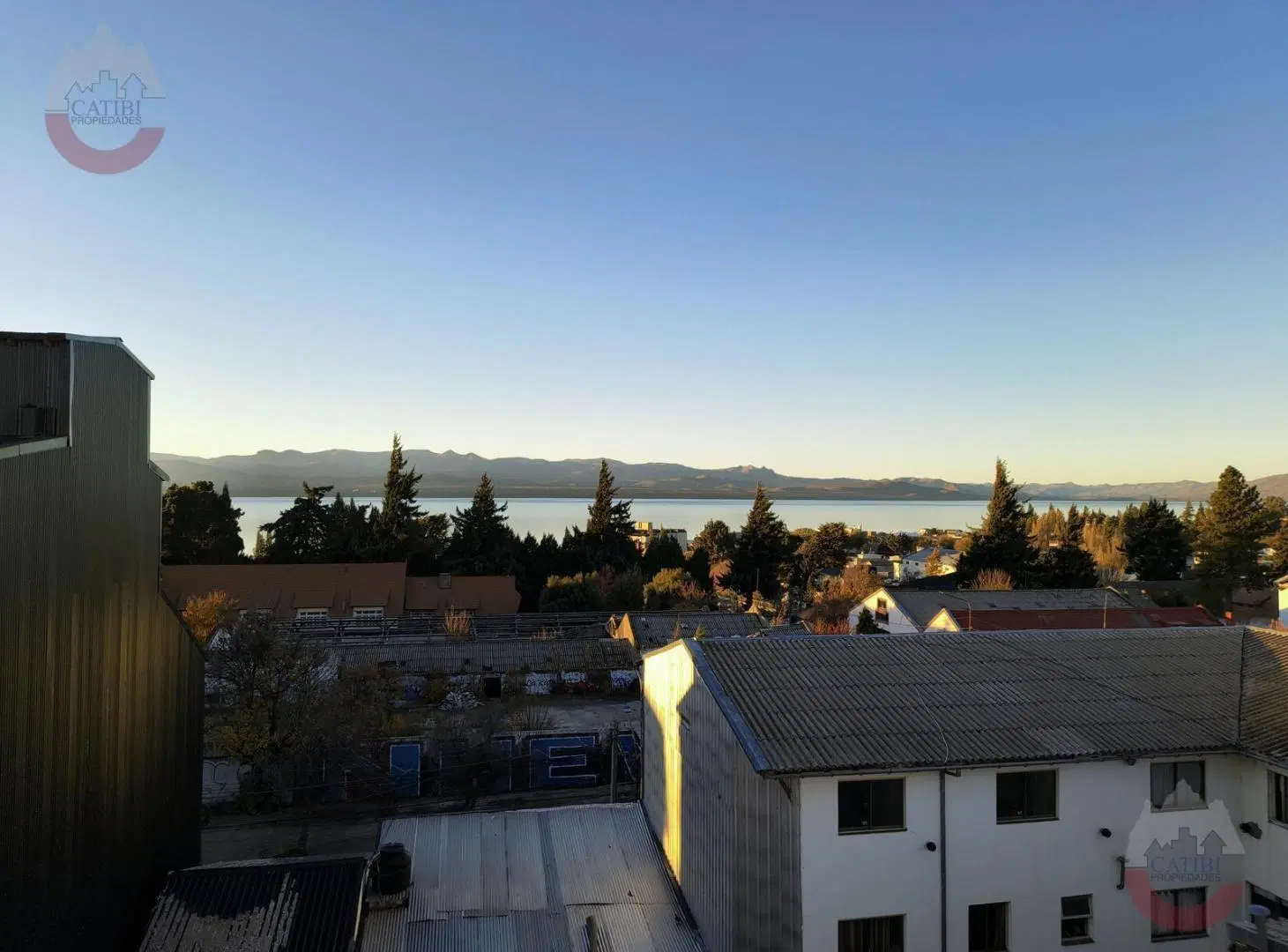Departamento 2 dormitorios con vista al lago. 5