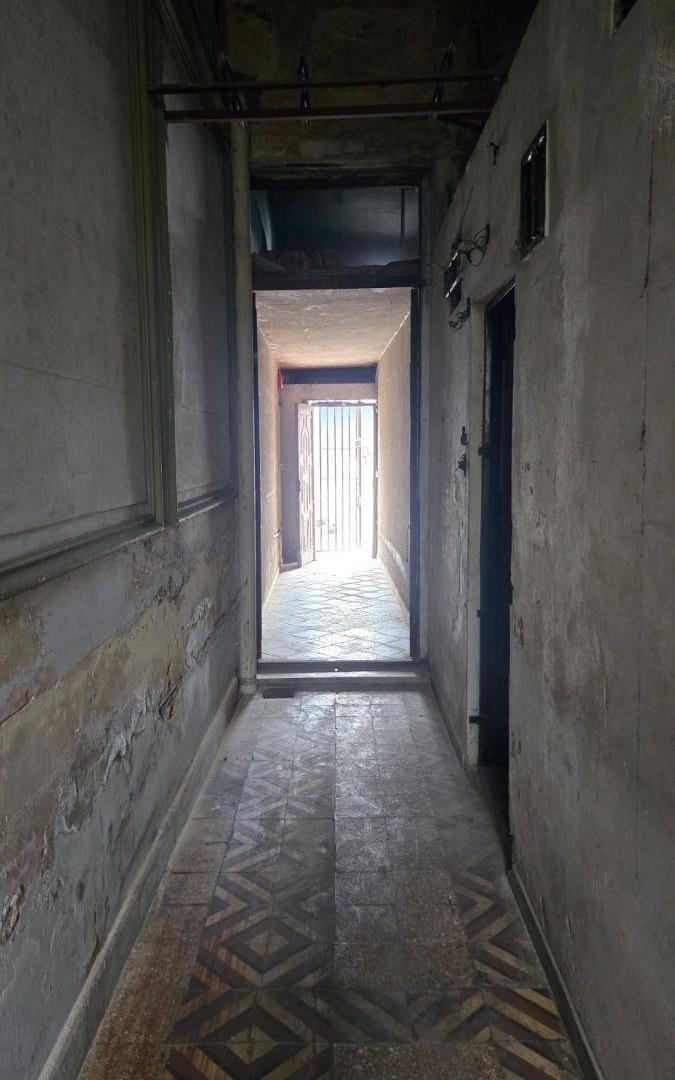 Foto de Taller y Local comercial en el mismo terreno. Lanús Este, imagen 3