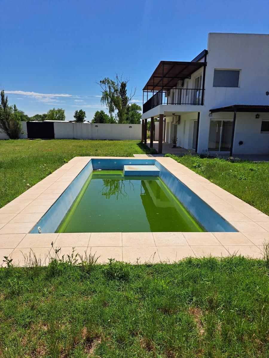 Venta Quinta de 3 Habitaciones en Toay. 4
