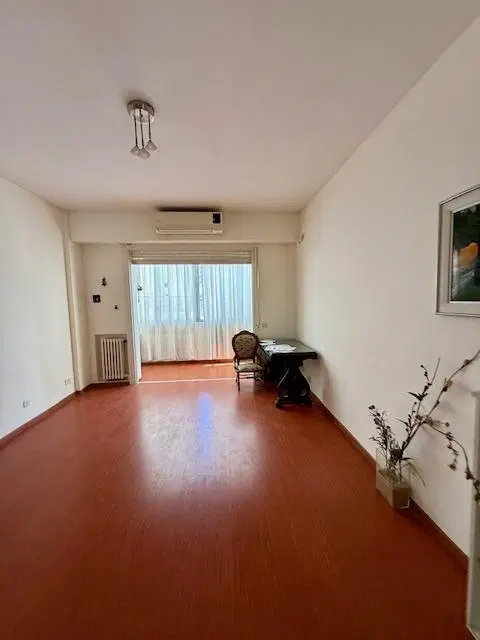 Vende departamento 3 ambientes muy luminoso Balvanera, Once 4