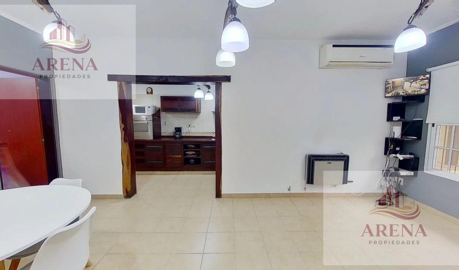 Casa 4 Ambientes en Venta  Ituzaingó Sur
