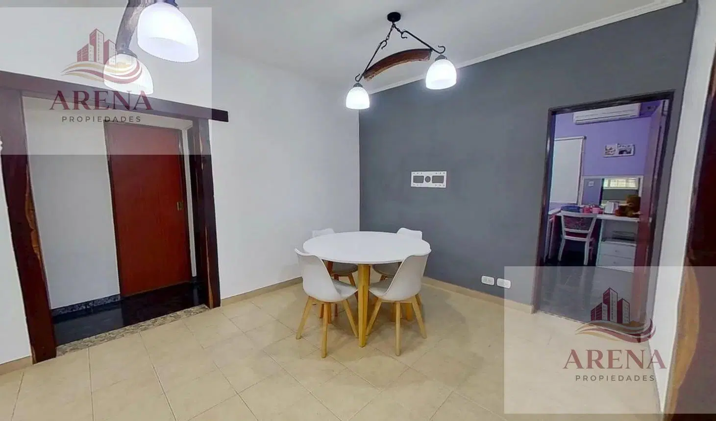 Casa 4 Ambientes en Venta  Ituzaingó Sur 2