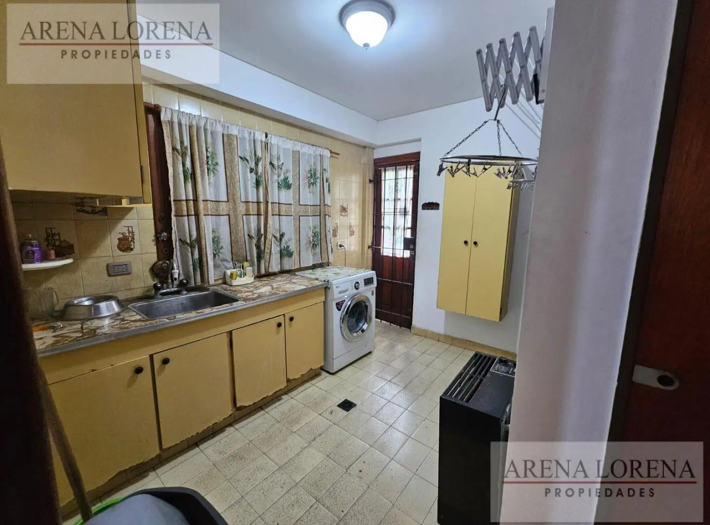 Casa En Venta 5 Ambientes  Ituzaingó Norte VENDE O PERMUTA MENOR VALOR 5