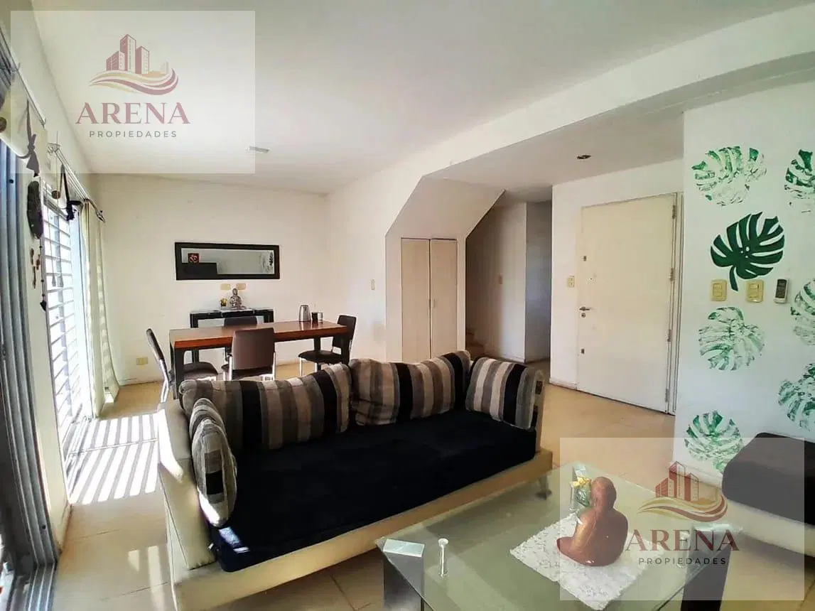 CASA 4 AMBIENTES EN VENTA  ITUZAINGÓ NORTE CON GRAN JARDÍN 4