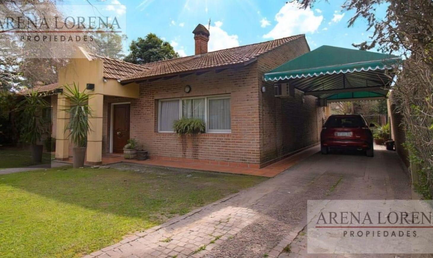 Casa quinta en Venta 5 Ambientes en Parque Leloir sobre lote 1700 mts