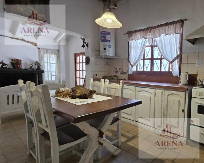 Foto de Casa 3 Ambientes en venta Apta Crédito Hipotecario en Ituzaingó Norte, imagen 2