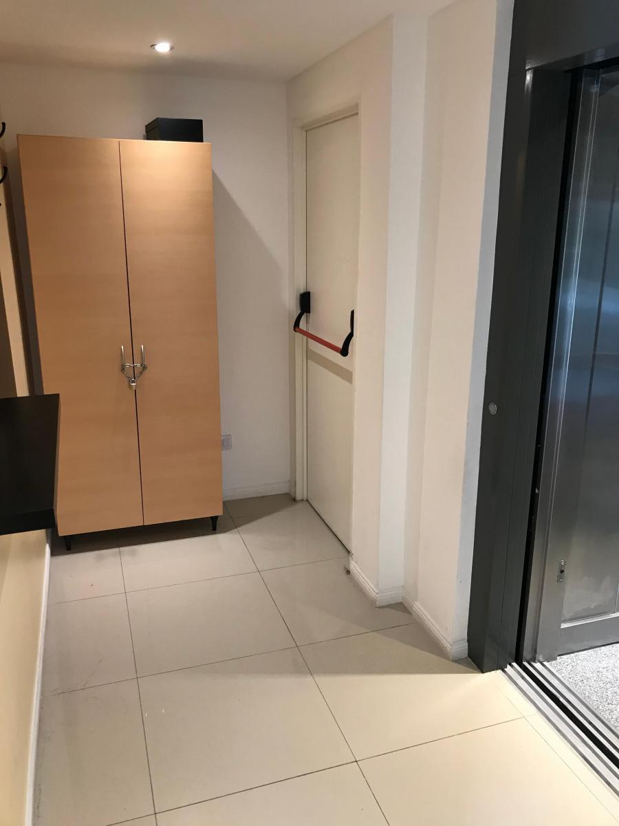 Am - Retasado! Impecable Piso Venta - Quilmes Centro 2
