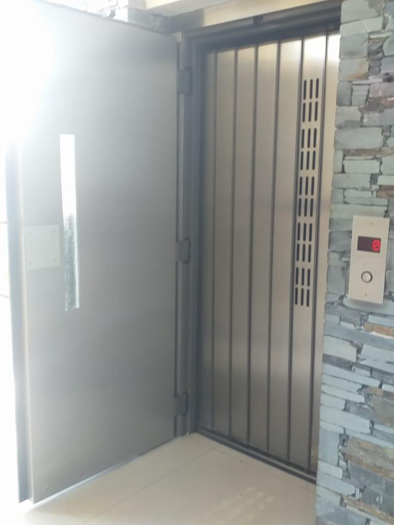 Gz Retasado. Oportunidad!hermoso y Amplio! Departamento Quilmes Centro 2