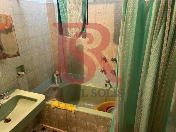 Lp - Casa en Venta de 5 Ambientes Tradicional en Quilmes Oeste 3