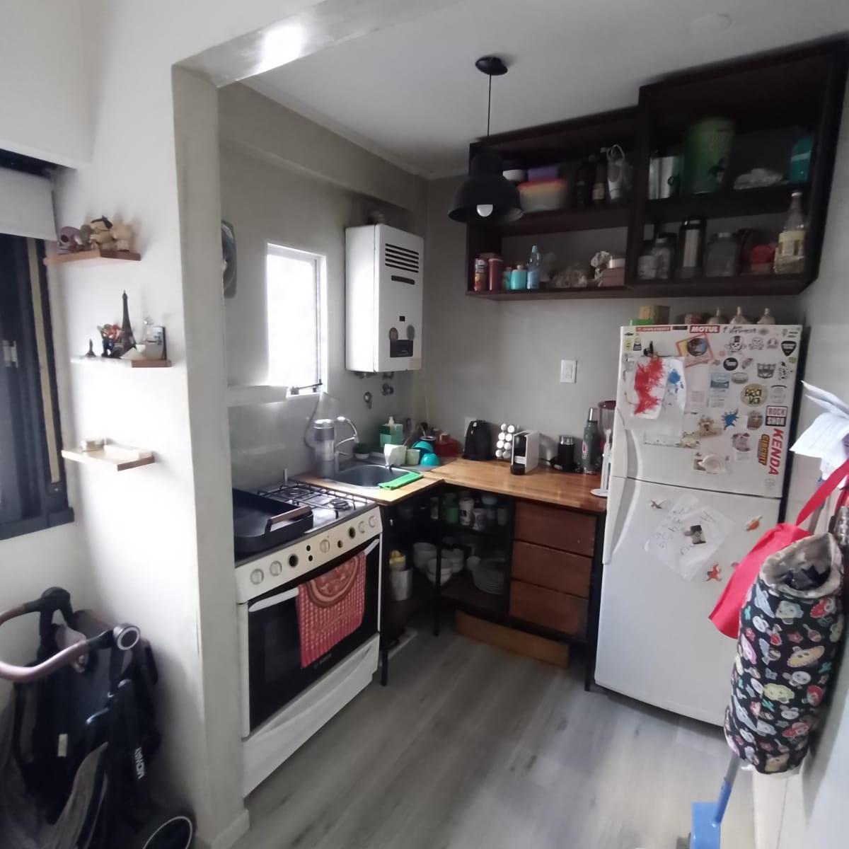 Gz Moderno Departamento Tres Ambientes en Villa Dominico Sobre Av Belgrano 4