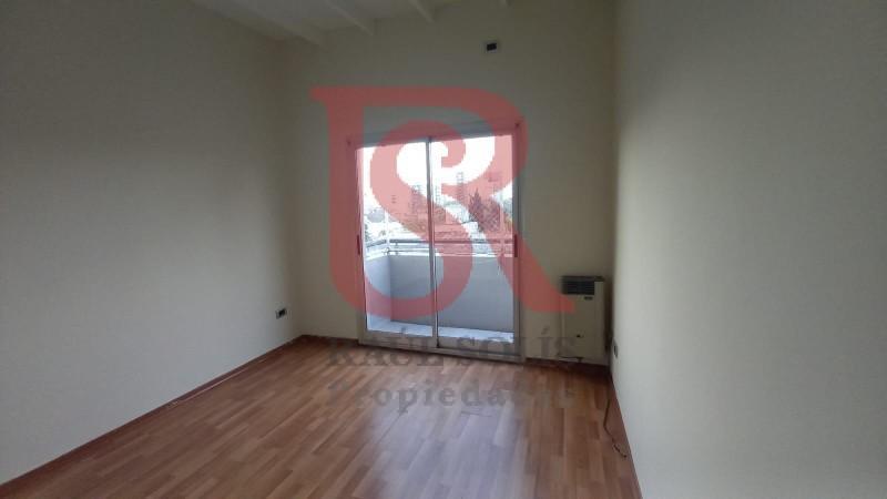 Dn - Departamento 3 Ambientes en Venta! 4