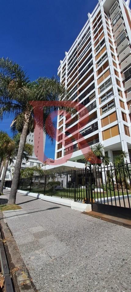 GZ- Venta Excelente Piso de Categoria en Edificio Premium