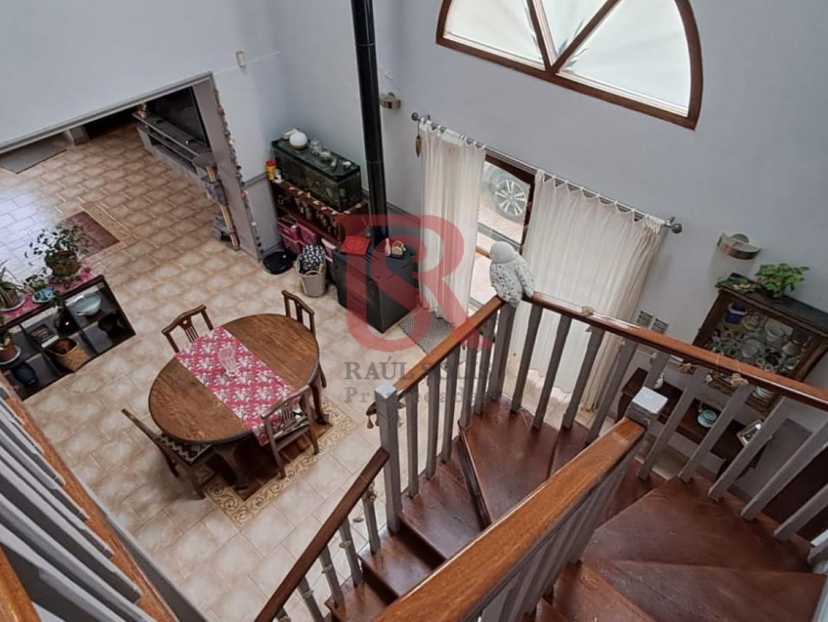 Gran casa Estilo Colonial de grandes dimensiones Bernal Centro