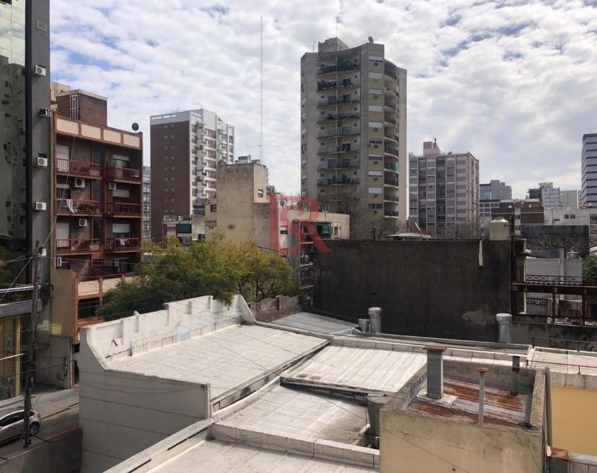 Am. Departamento Venta Tres Ambientes con Cochera y Baulera - Quilmes. 3