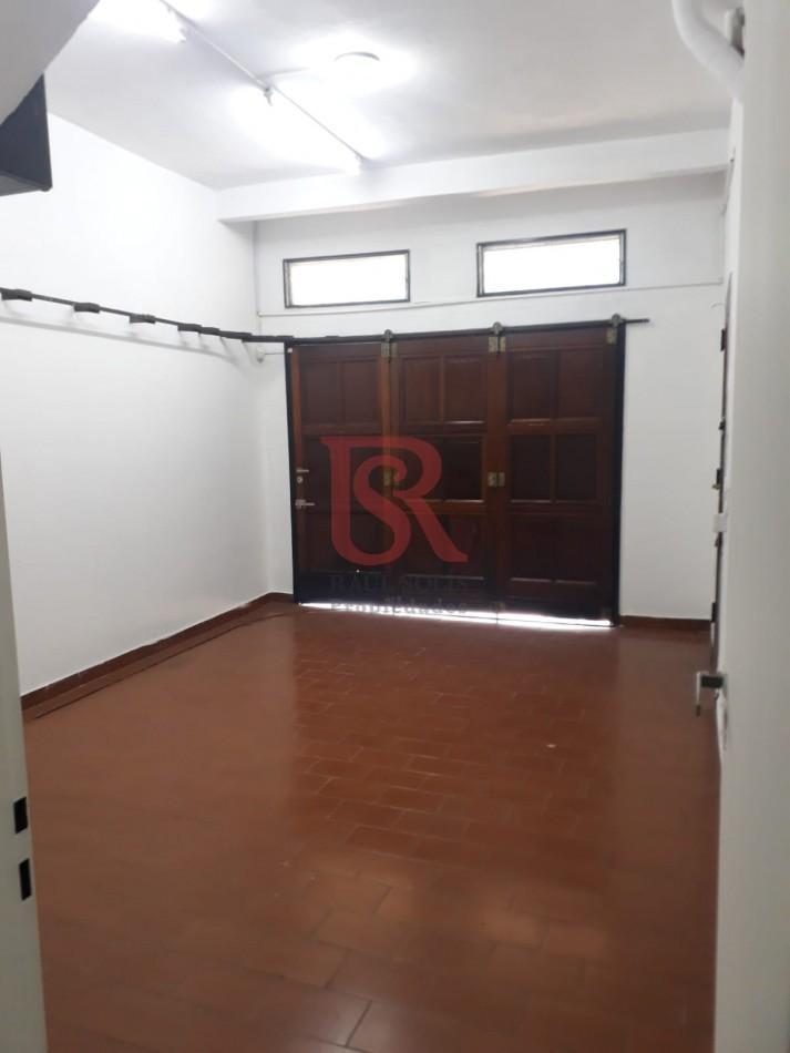 Am. Apta Crédito - Excelente Casa en Dos Plantas - Venta - Quilmes 4