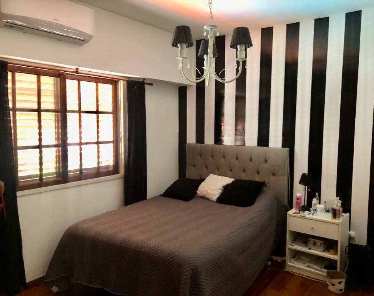 Am. Espectacular Casa Venta en Zona Residencial de Quilmes 3