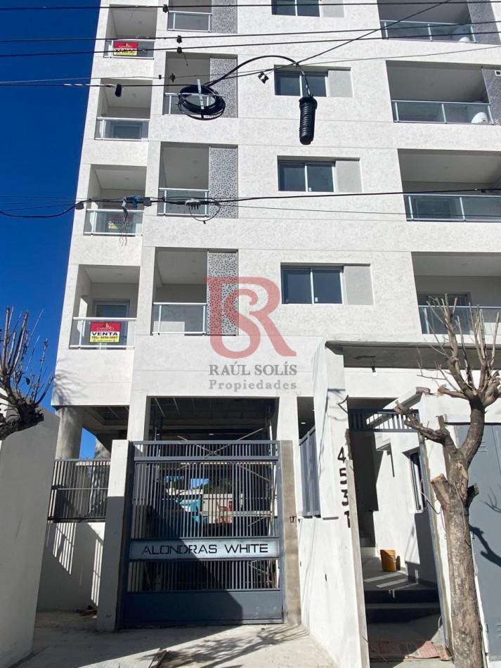 Am - Departamento en Venta de 3 Ambientes - Cochera y Piscina en Berazategui 5