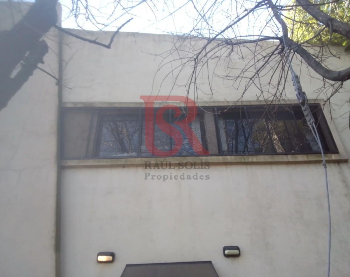 Gz - Venta Galpon Doble Altura con Entre Piso 3