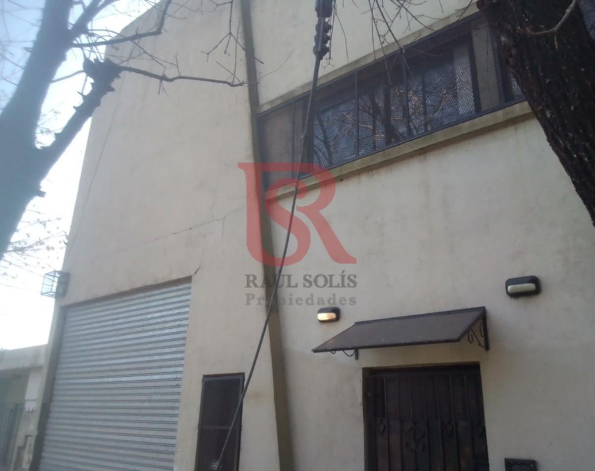 Gz - Venta Galpon Doble Altura con Entre Piso 1
