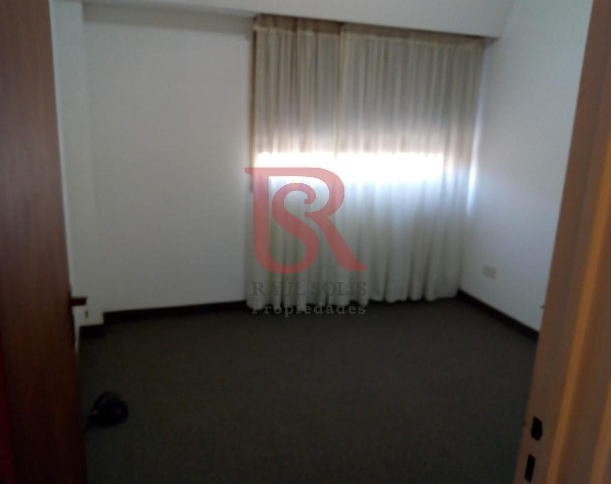 Dn - Oportunidad! Departamento 3 Ambientes en Venta, Quilmes Centro 3